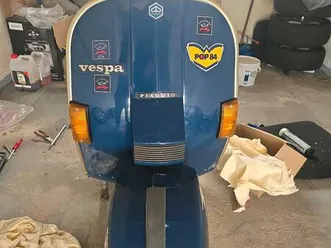 vespa lusso 150 arcobaleno