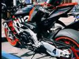 aprilia tuono v4 factory