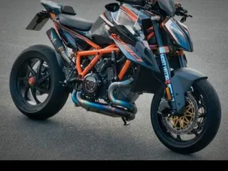 ktm super duke 1290r