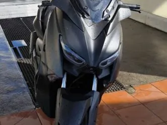 yamaha xmax 300 como nova castro marim