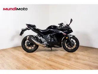 suzuki gsx 250 r abs blu gp