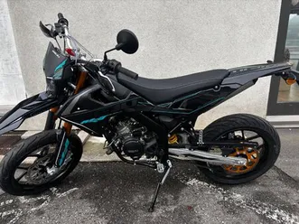 moto neuve: rieju mrt 50 all black