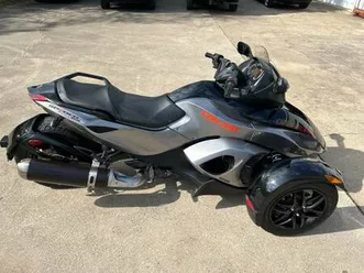 unbelievably nice 2011 can-am spyder rs-s se5