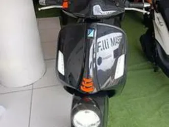 piaggio vespa 300 gtv - 2024