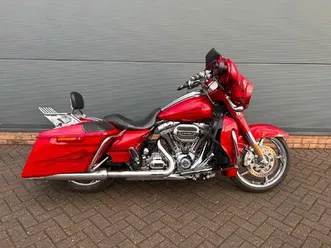 harley-davidson cvo flhxse street glide 1800 cc