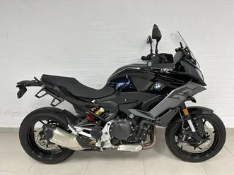 bmw f 900 xr 'triple black' + 4 pakete + connectivit