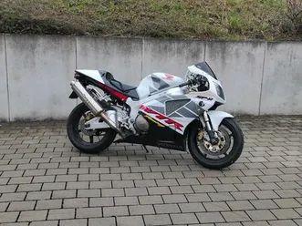 honda vtr 1000 sp2