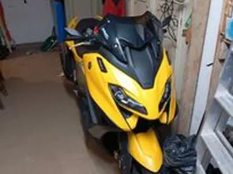 yamaha t max 560 - 2023