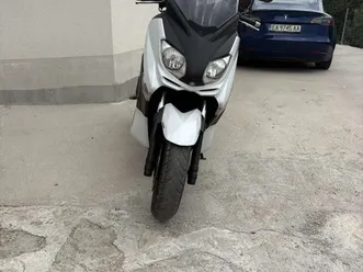 yamaha x-max yp 250 ra →