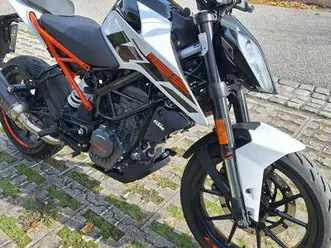 ktm duke 125
