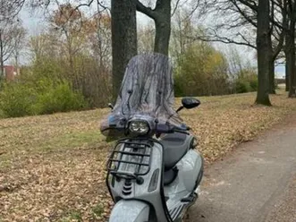 nette grijze vespa sprint 2019 — scooters | vespa — marktplaats