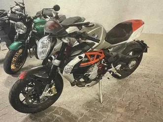 mv agusta brutale 800