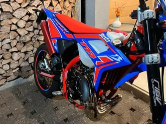 beta rr50 track 2025 +viel zubehör (für kurze zeit nur 3750€)