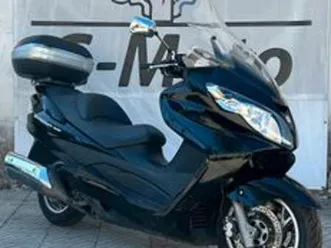 suzuki burgman 400 scooter gmoto cosenza a2