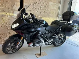 bmw r 1250 rs triple black