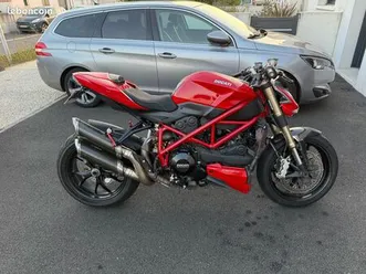 ducati streetfighter 848
