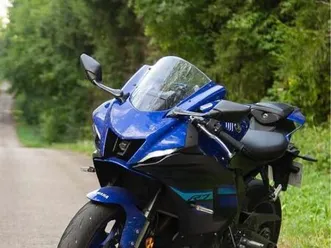 yamaha r7 a2