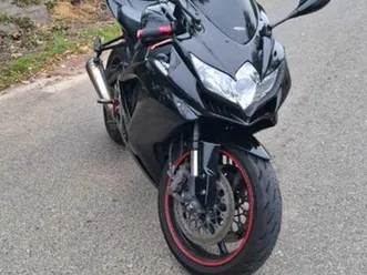 gsxr 750 k8 full black