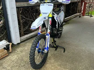 moto cross husqvarna 450