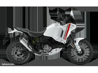 ducati desert x 937