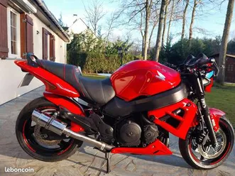 très belle honda cb 1100 x11 préparée