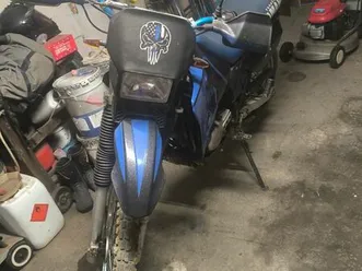 vend moto yamaha 125