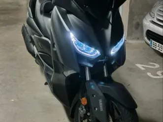 yamaha xmax 125 2021 irréprochable garantie 12 mois