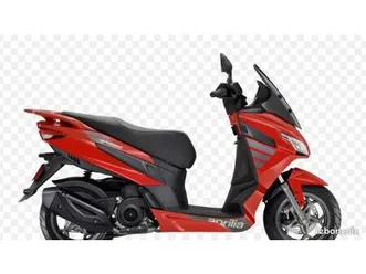 aprilia sxr 50 rouge tt neuf