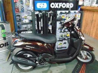 yamaha xc115/125 delight 2014 mint automatic scooter 1172 miles serviced & mot!