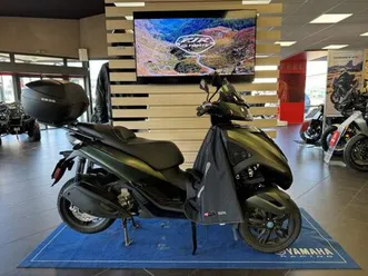 piaggio mp3 125 2018 125 cm3 | scooter | 17 500 km | vert | 01630 st genis pouilly
