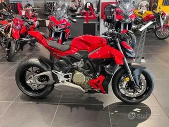 ducati streetfighter v4 1100 streetfighter v4 red