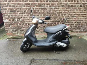 fahrtüchtiger piaggio zip c25, mit 45er papieren u.schlüssel