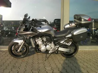 yamaha fzs1000 fazer*koffer*topcase*heizgriffe etc.