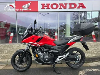 honda nc750x dct předváděcí motocykl vč. příslušenství