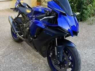 yamaha r1 2023