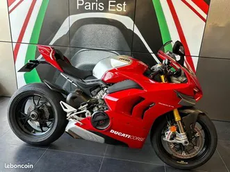 ducati panigale v4r