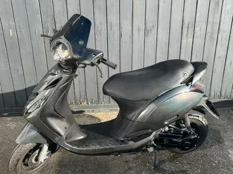 ② piaggio zip 4t 50 cc - a klasse (zonder rijbewijs)