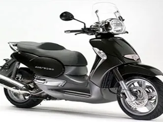 aprilia scarabeo 400 light
