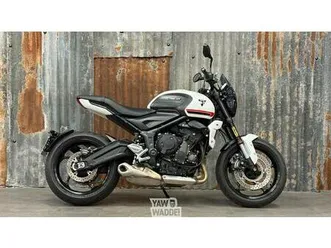 ② triumph trident: crystal white