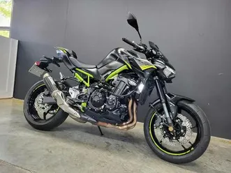 ② kawasaki z 900 (année de construction 2021)