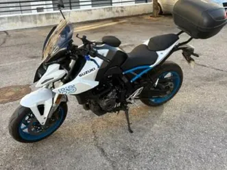 suzuki - gsx 8s