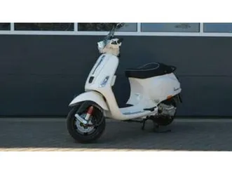vespa s50 4t | 2012 | 1344km | — scooters | vespa — marktplaats