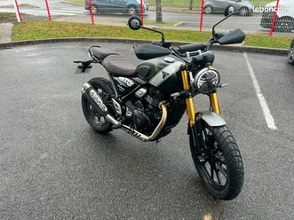 triumph scrambler 400 x