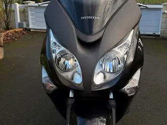 scooter honda 400 silver wing