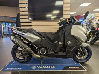 yamaha xp t-max 530 sx 2018 530 cm3 | scooter | 22 000 km | gris | 01630 st genis pouilly