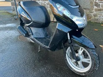 scooter kisbee 4t