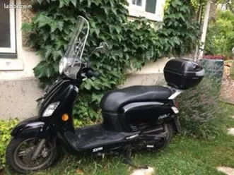 scooter sym fiddle iii 125