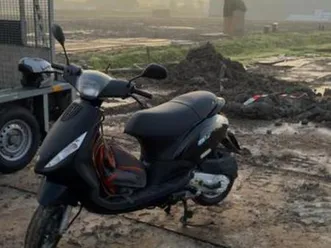 zip origineel 4t blauwe plaat - scooter ruilen kan ook — scooters | piaggio — marktplaats