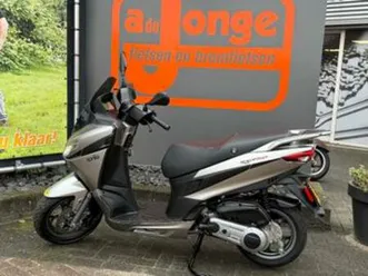 aprilia sxr als nieuw 2024 — scooters | aprilia — marktplaats