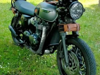 triumph bonneville t120 black